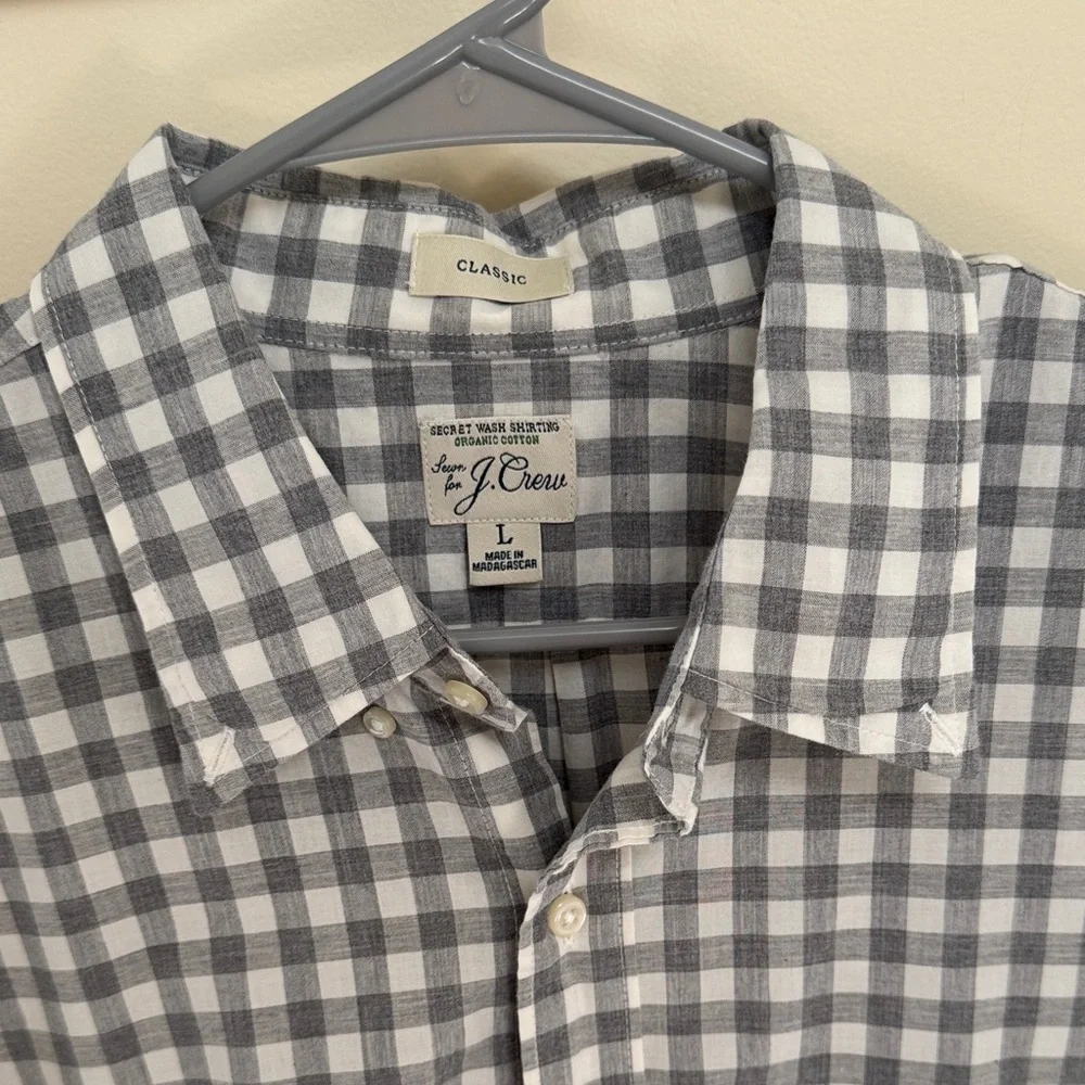 J. Crew Men's Gray and White Check Cotton Button-Down Shirt